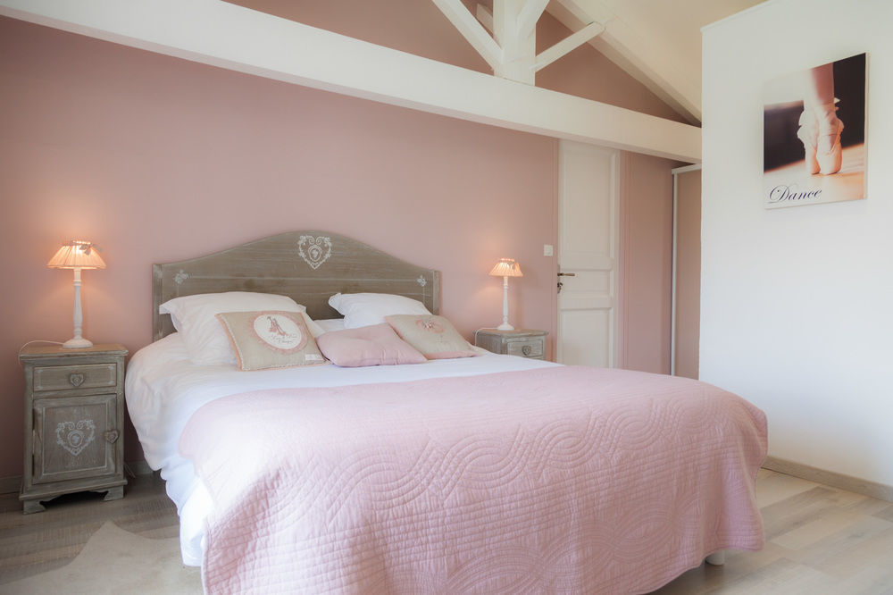 Bed and Breakfast Le Soleil Et Les Etoiles Saint-Sauveur-d'Aunis Екстер'єр фото